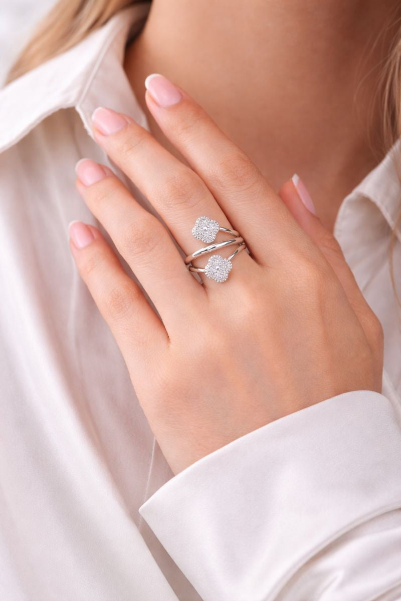 Luna Clover Bypass Ring