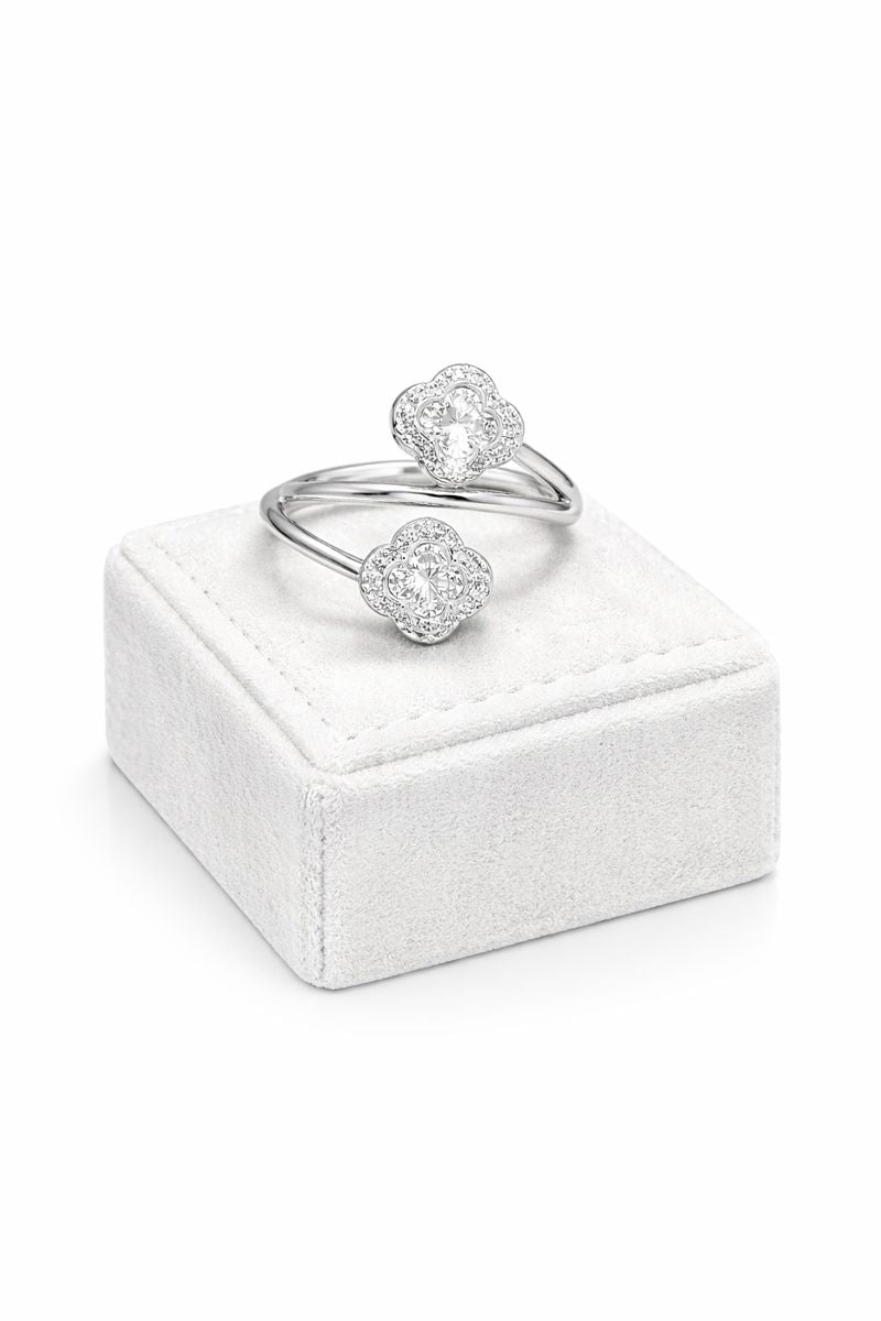 Luna Clover Bypass Ring