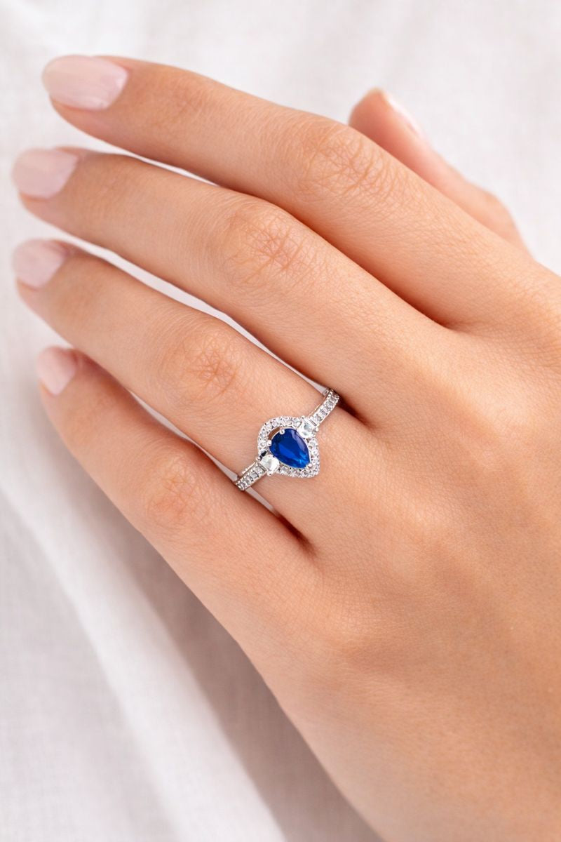 Teardrop Zircon Ring – 925 Sterling Silver