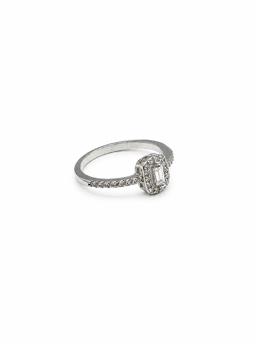 Emerald Cut White Zircon 925 Sterling Silver Ring