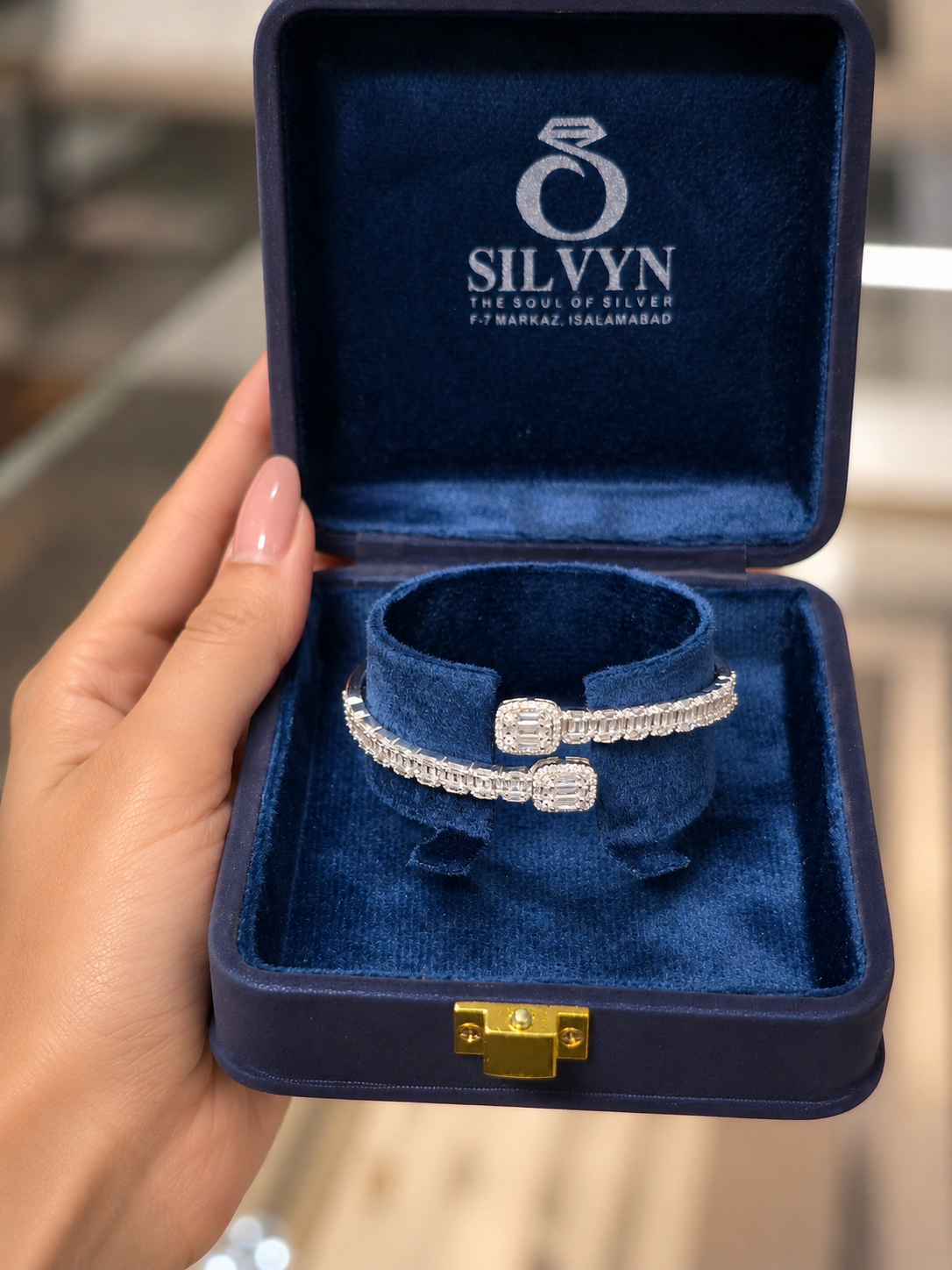 925 Silver Kara Bracelet – Rhodium Coated Luxury Bracelet