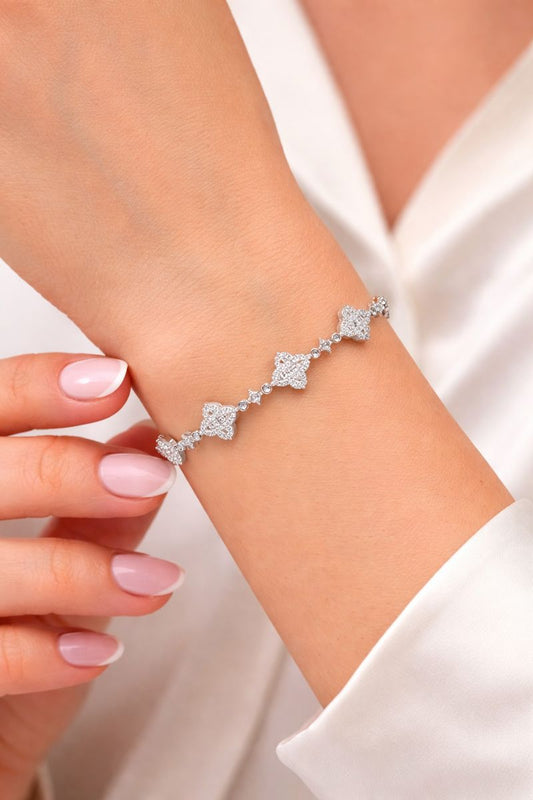 Elegant Butterfly Zircon Bracelet